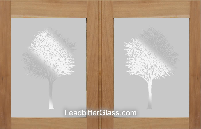 Etched glass trees for serving hatch doors
